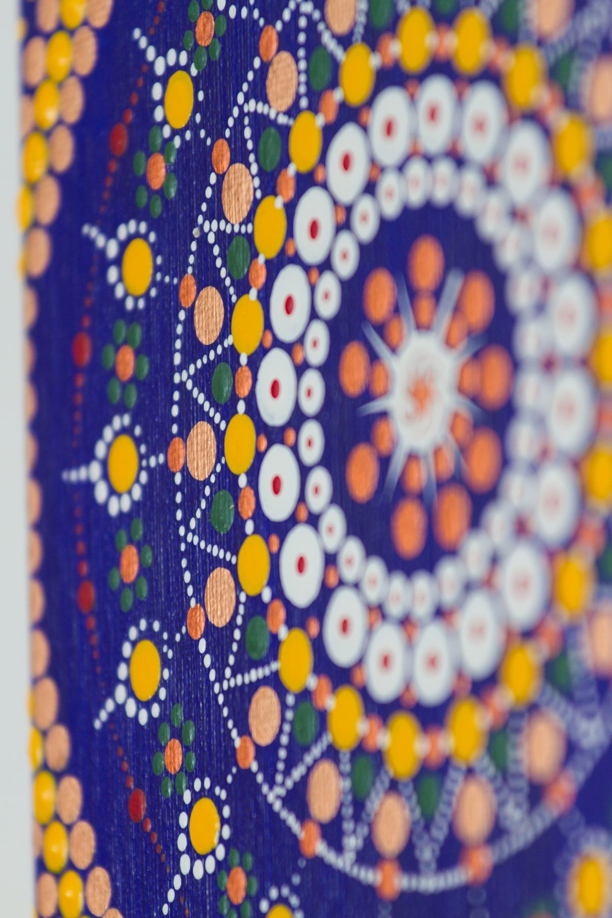 Dot Mandala bluee gold red green white bronze 