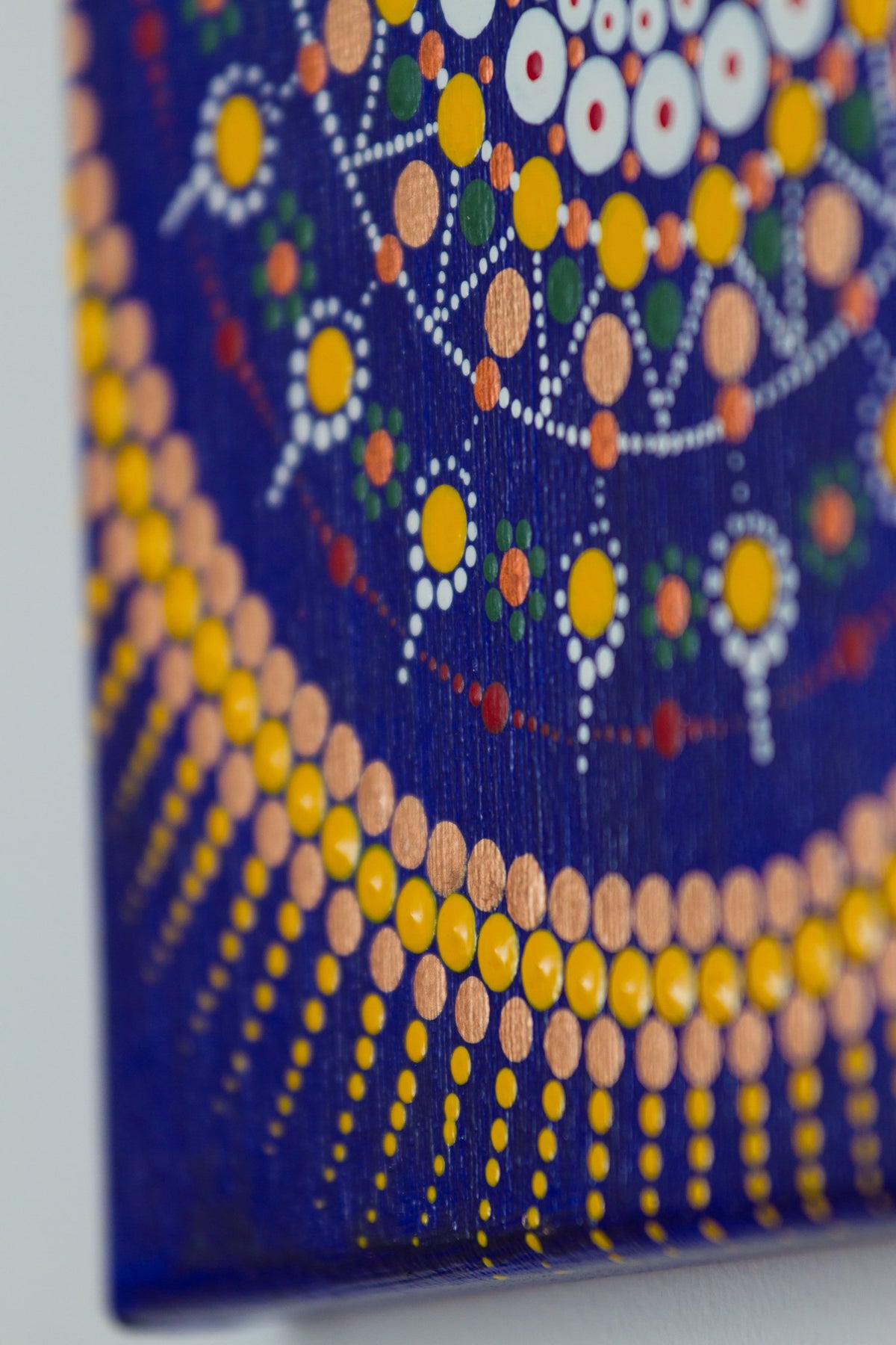 Dot Mandala bluee gold red green white bronze 
