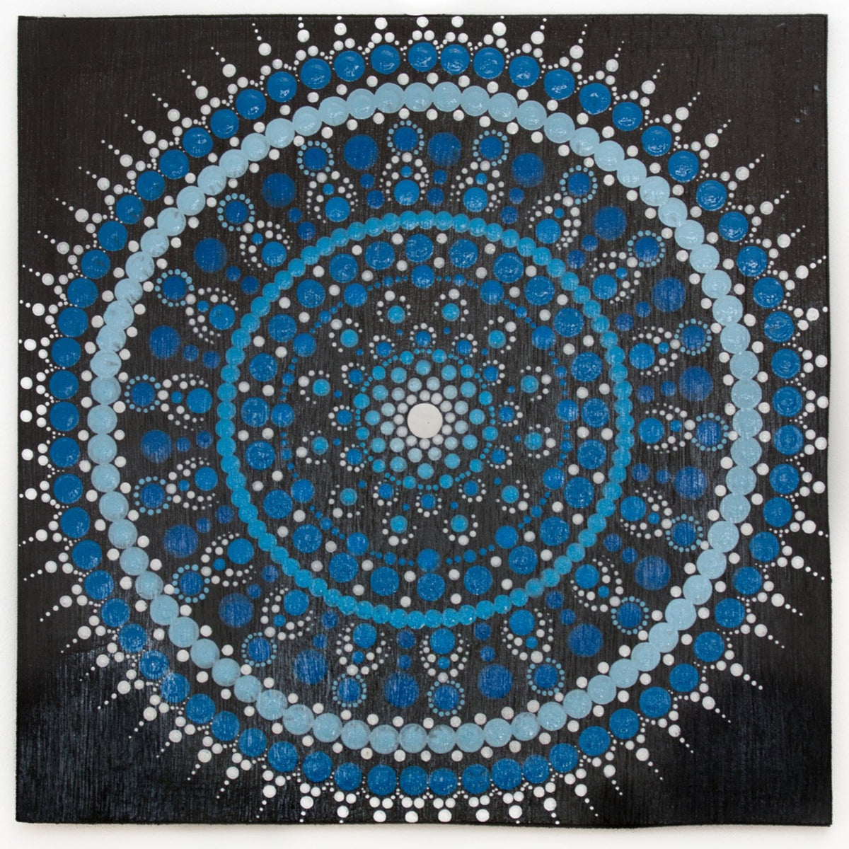 Blue white black meditation tool dot mandala 