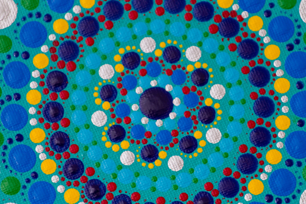 Round meditation tool dot Mandala blue green yellow red silver turquoise